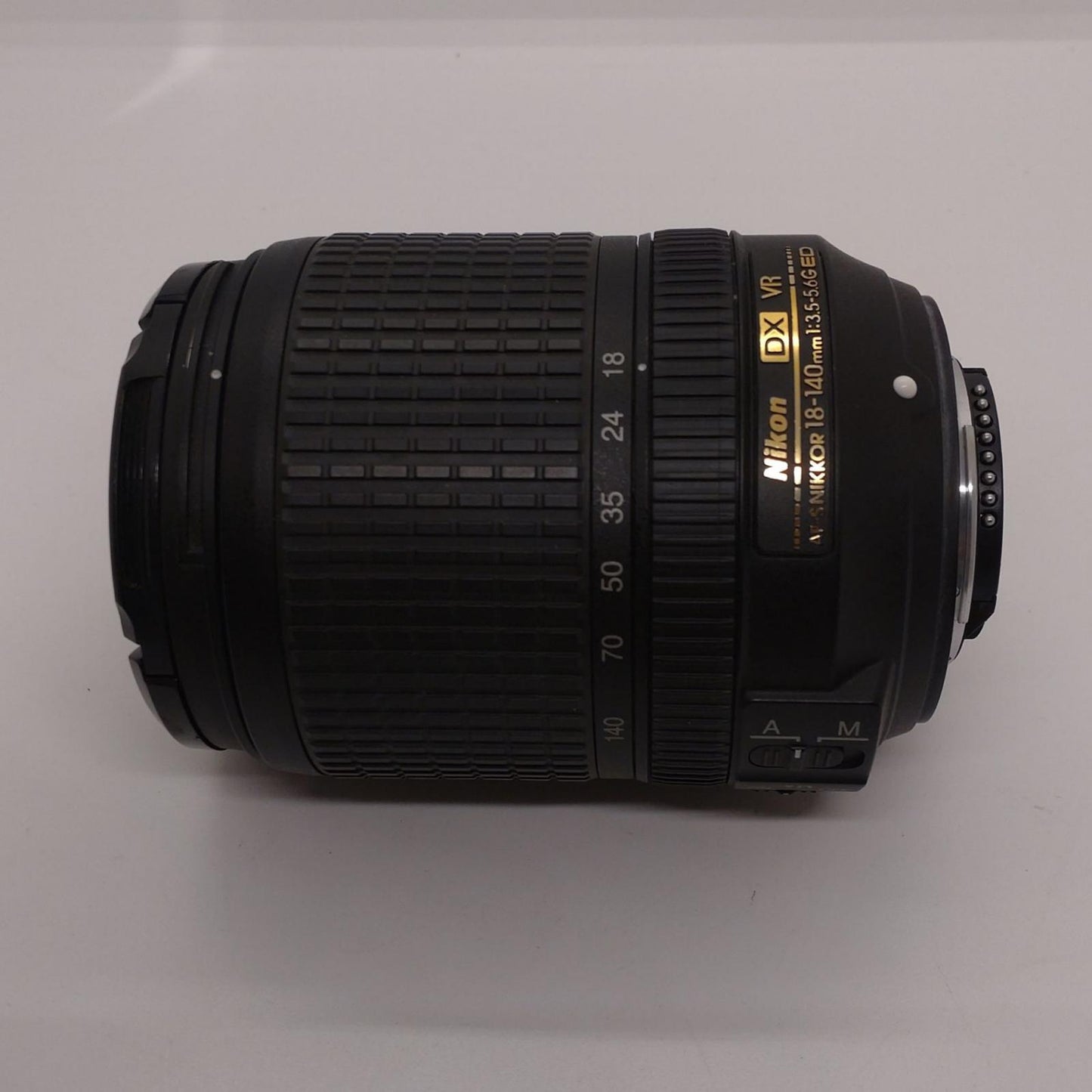 【全額返金保証】【最速発送】Nikon デジタル一眼 D5300 18-140 VR レンズキット [レッド] 動作確認済