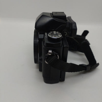【全額返金保証】【最速発送】OLYMPUS デジタル一眼 OM-D E-M10 ボディ [ブラック] 美品 動作確認済