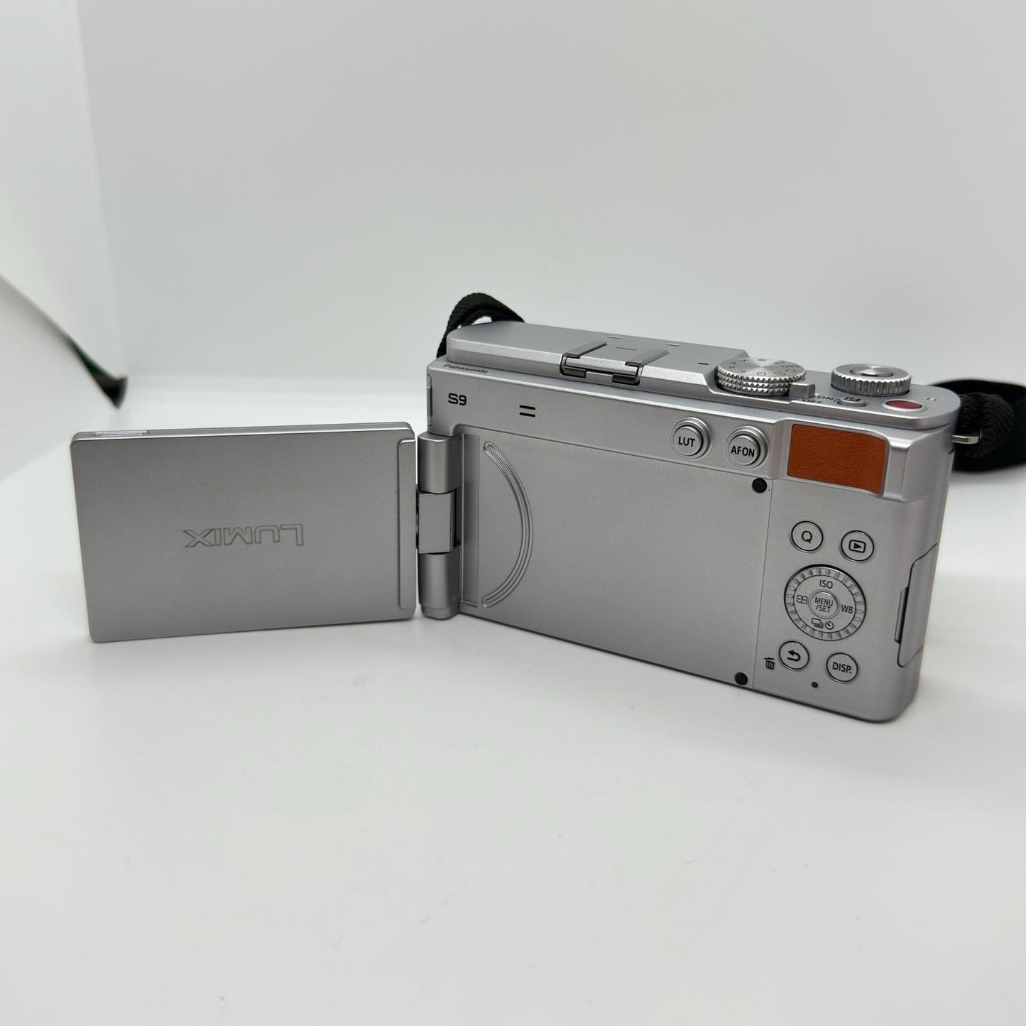 【全額返金保証】【最速発送】Panasonic デジタル一眼 LUMIX DC-S9 ボディ 美品 動作確認済