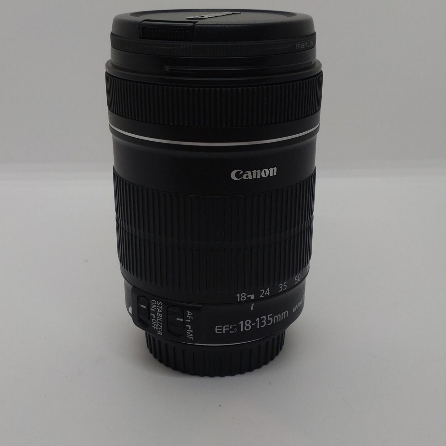 【全額返金保証】【最速発送】Canon EF-S18-135mm F3.5-5.6 IS 美品 動作確認済
