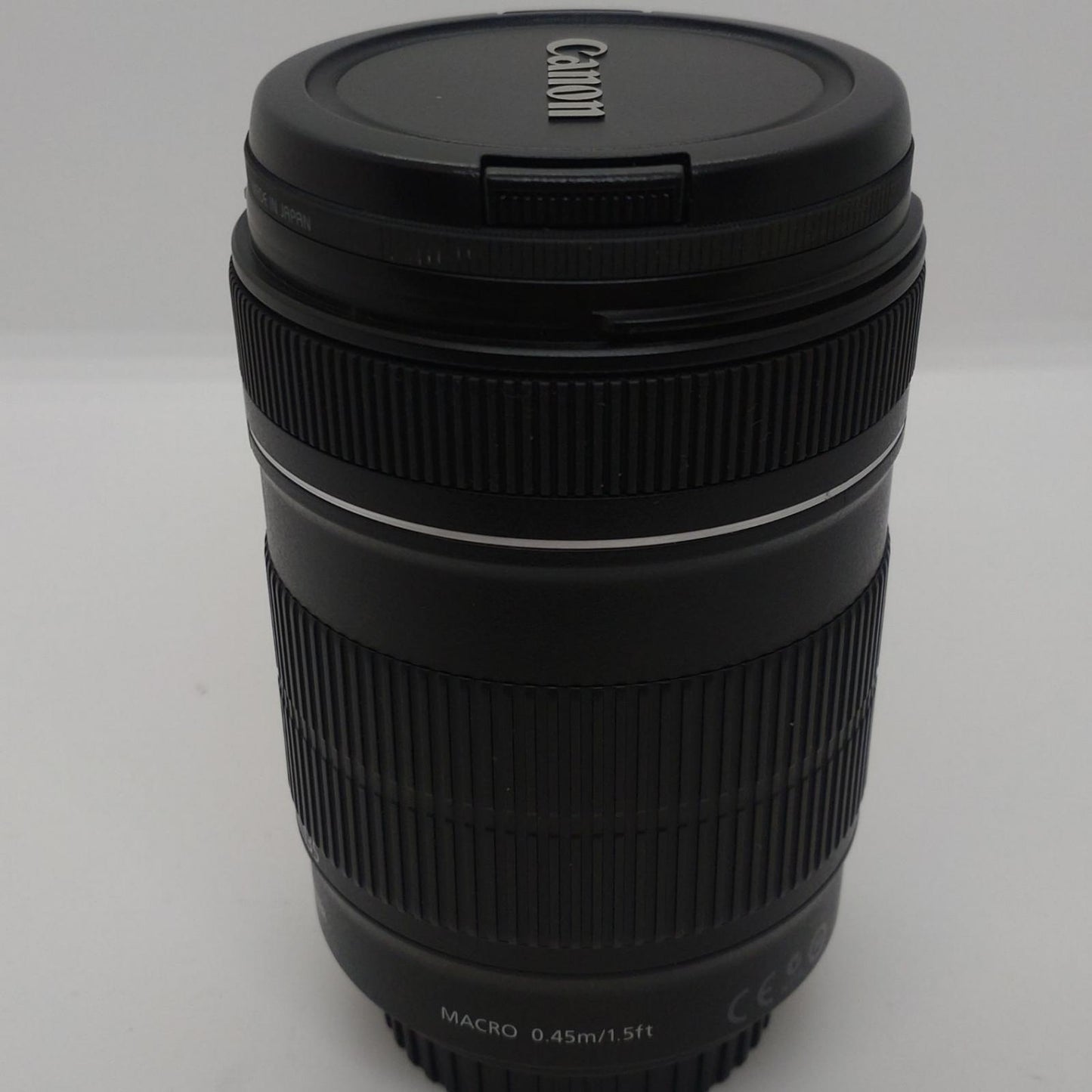 【全額返金保証】【最速発送】Canon EF-S18-135mm F3.5-5.6 IS 美品 動作確認済