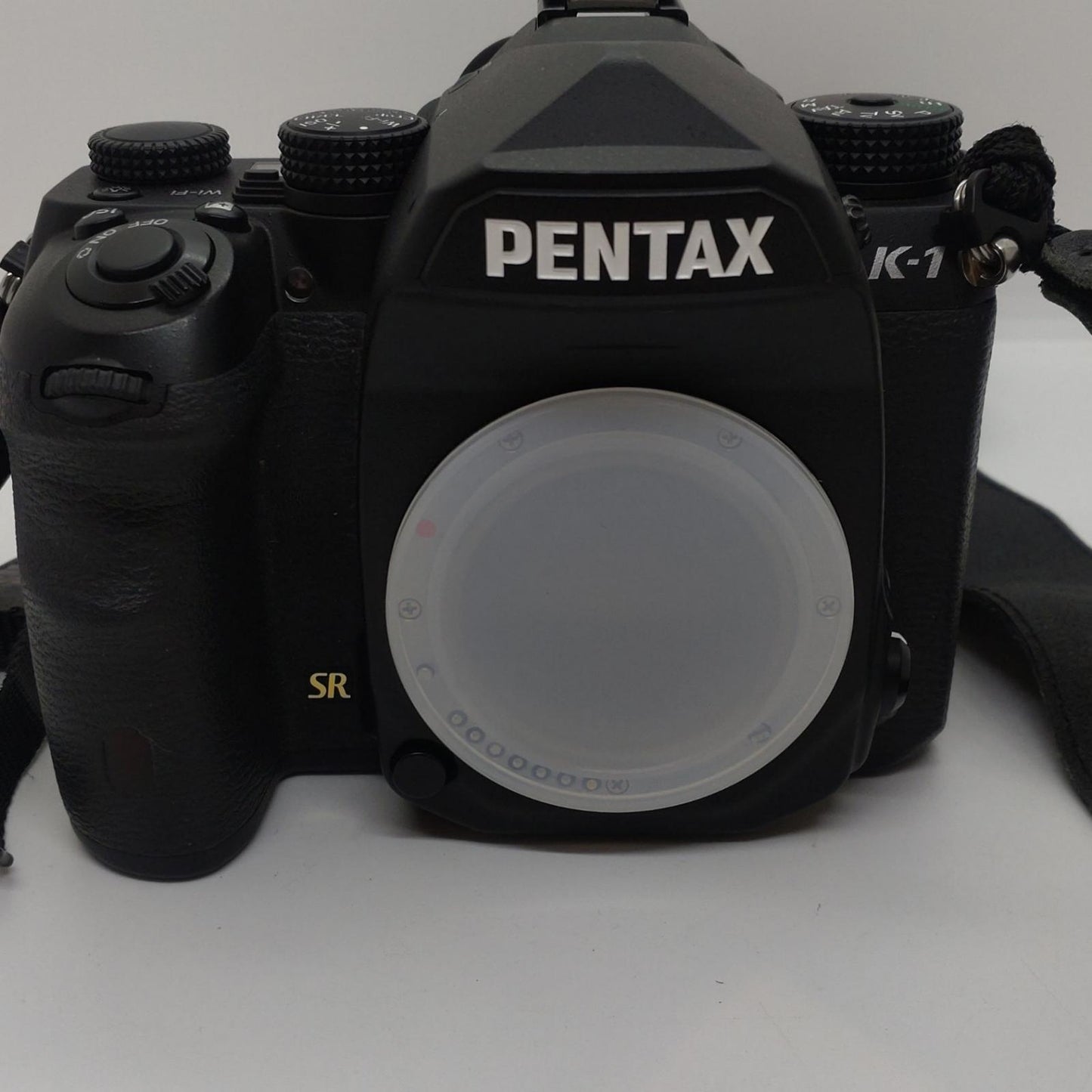 【全額返金保証】【最速発送】PENTAX デジタル一眼 K-1 ボディ 美品 動作確認済