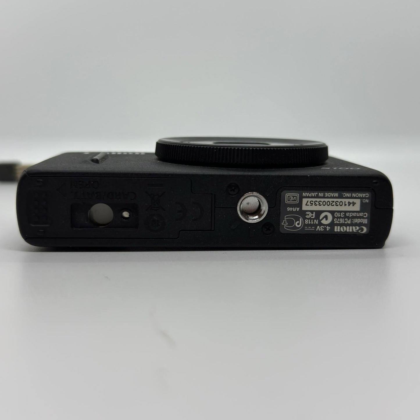【最速発送】Canon コンパクトデジタルカメラ PowerShot S100 ブラック【難有】