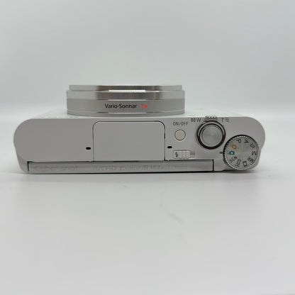 【最速発送】Sony コンパクトデジタルカメラ サイバーショット DSC-WX500 (W) [ホワイト]【難有】