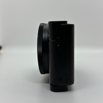 【全額返金保証】【最速発送】Sony コンパクトデジタルカメラ サイバーショット DSC-RX100 美品 動作確認済