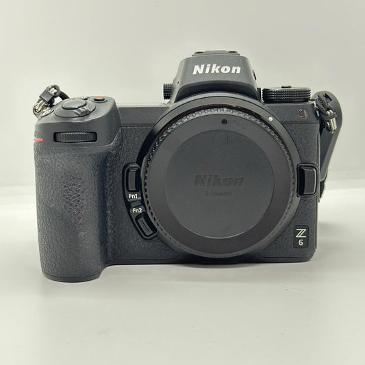 【全額返金保証】【最速発送】Nikon デジタル一眼 Z6 ボディ 美品 動作確認済