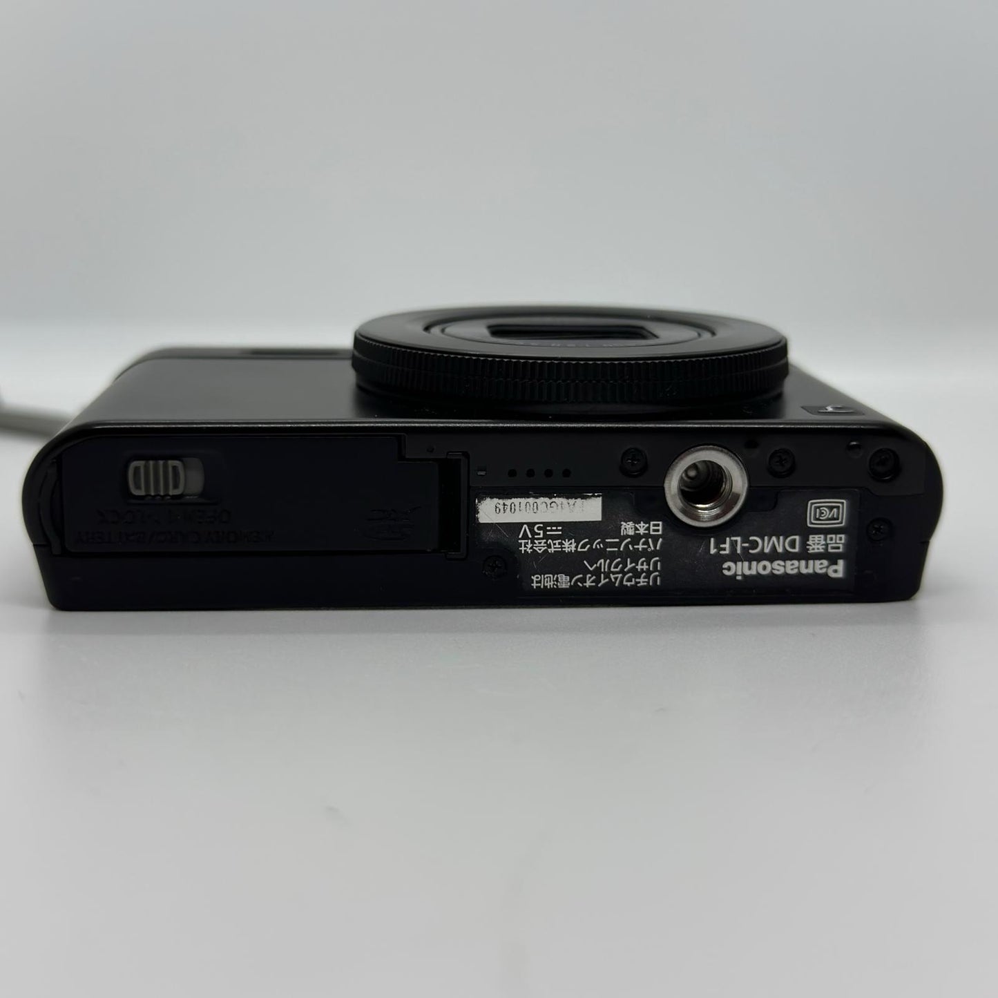 【最速発送】Panasonic コンパクトデジタルカメラ LUMIX DMC-LF1【難有】