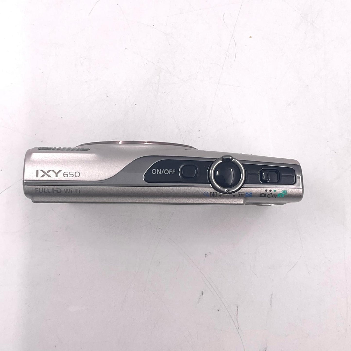 【全額返金保証】【最速発送】Canon コンパクトデジタルカメラ IXY 650 [シルバー] 美品 動作確認済
