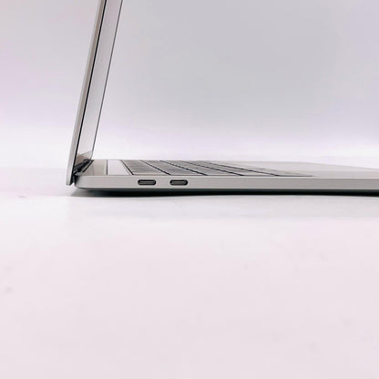 【全額返金保証】【最速発送】Apple MacBook Pro 13インチ 2019 1.4 GHz クアッドコア Intel Core i5 8GB 256GB シルバー 美品 動作確認済