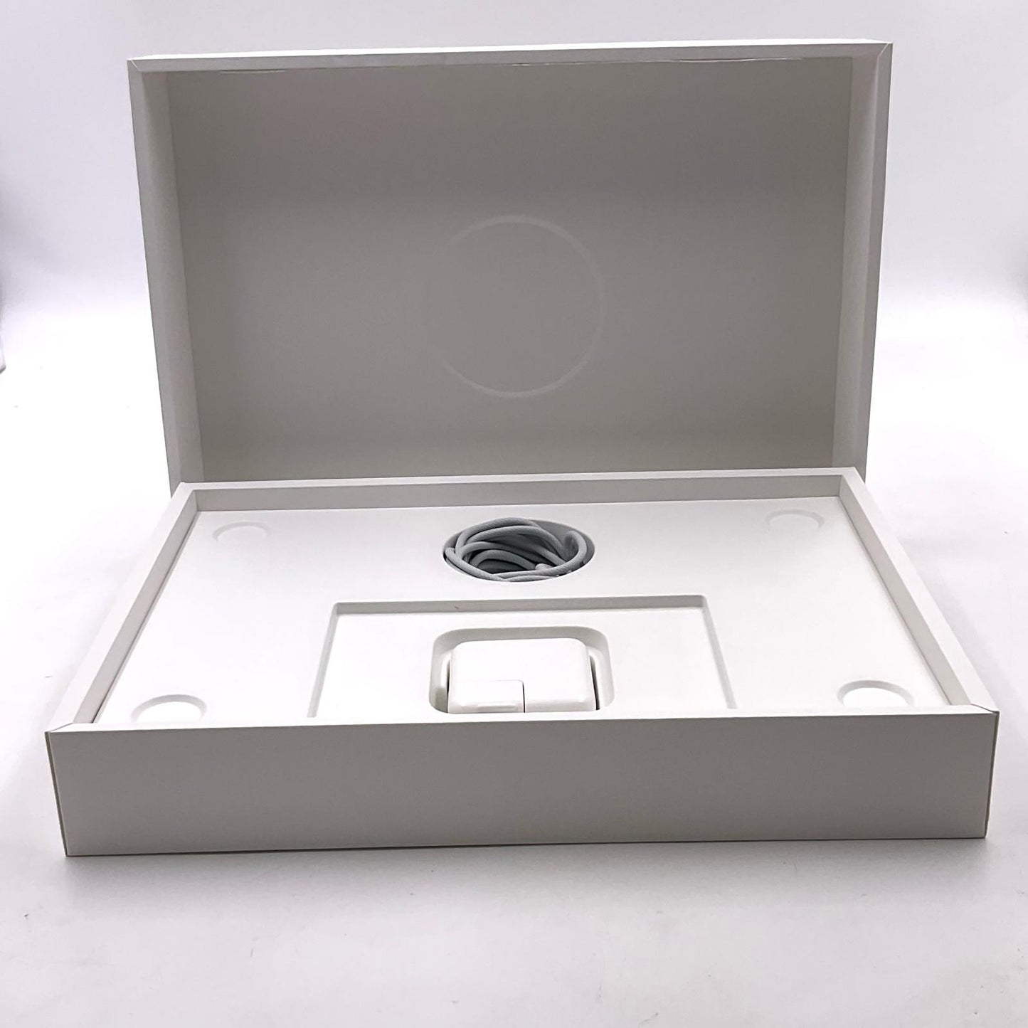 【全額返金保証】【最速発送】Apple MacBook Air 13インチ 2025 Apple M4 16GB 256GB スカイブルー 100% 超美品 動作確認済