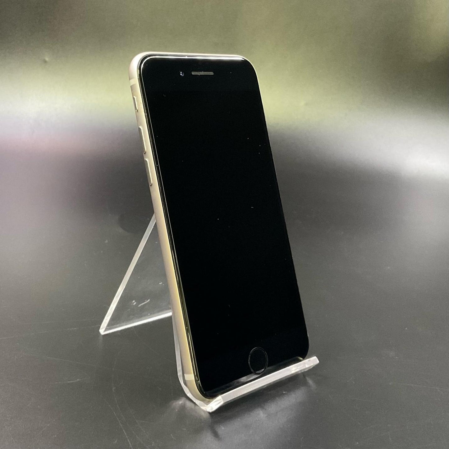 【全額返金保証】【最速発送】Apple iPhone iPhone SE（第3世代） 64GB スターライト au SIMフリー 白ロム 動作確認済 79%