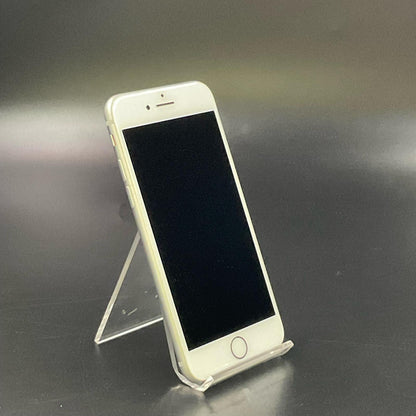 【全額返金保証】【最速発送】Apple iPhone iPhone 8 64GB シルバー docomo SIMフリー 白ロム 動作確認済 70%