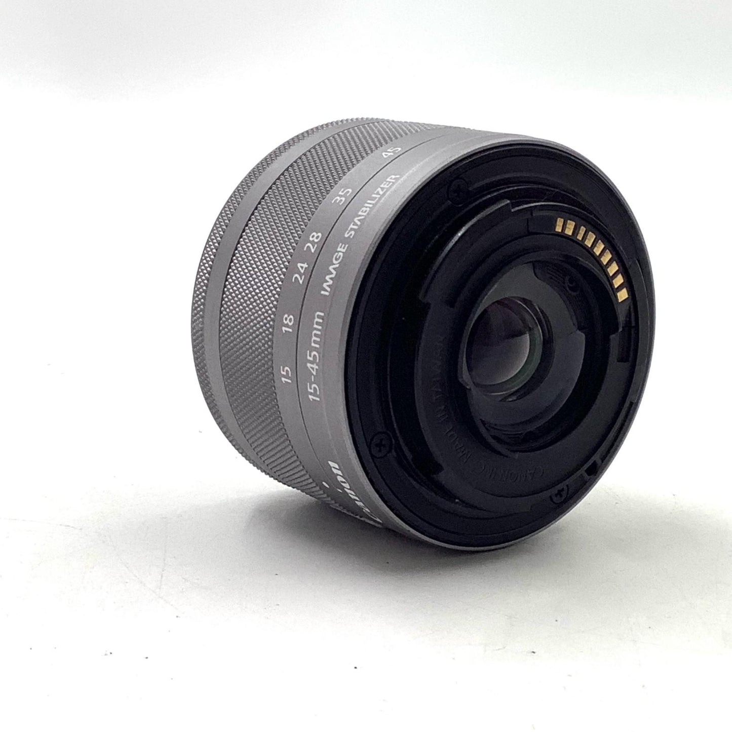 【全額返金保証】【最速発送】Canon EF-M15-45mm F3.5-6.3 IS STM [シルバー] 動作確認済