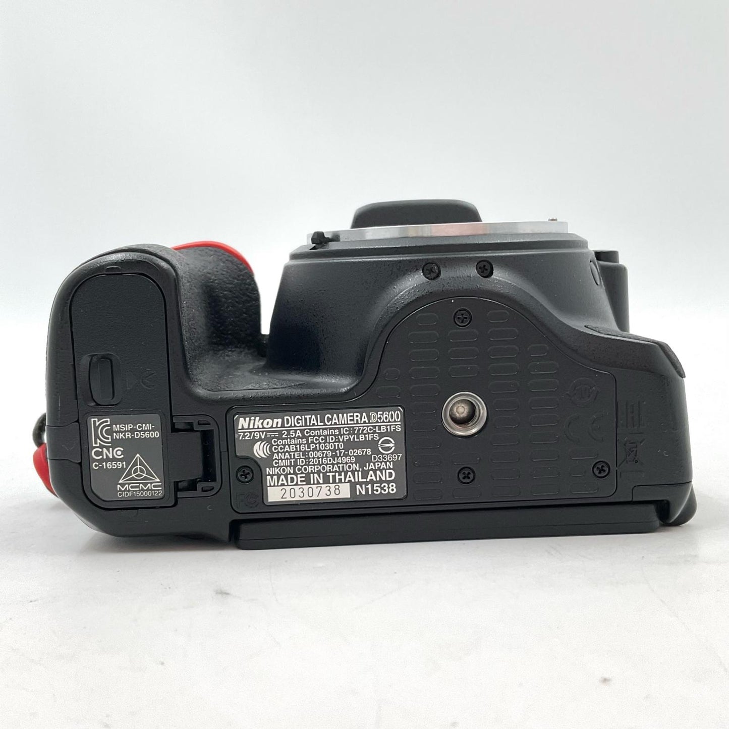 【全額返金保証】【最速発送】Nikon デジタル一眼 D5600 ボディ ブラック 美品 動作確認済