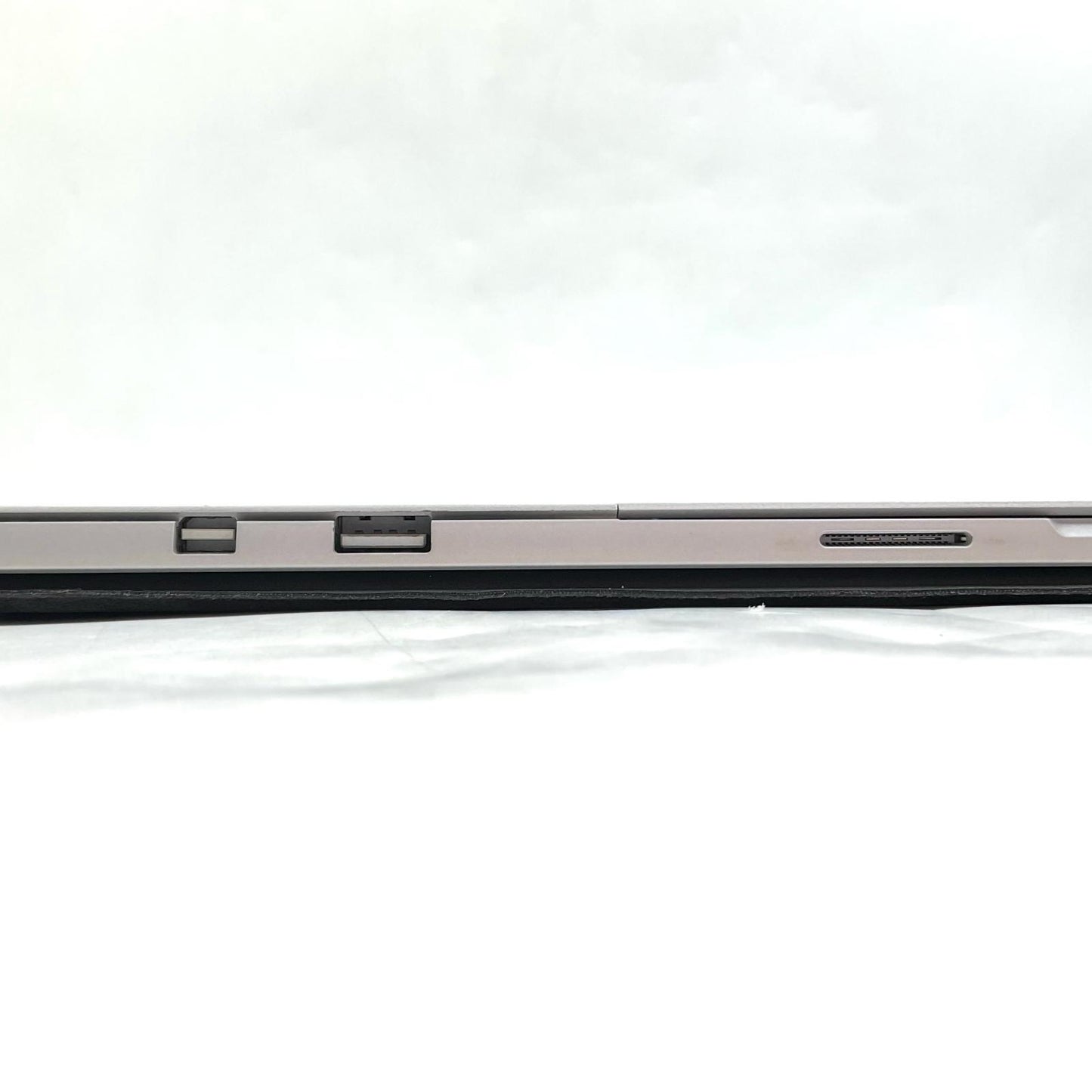 【全額返金保証】【最速発送】Microsoft Surface Pro 6 LPG-00017 MODEL:1796 Intel(R) Core(TM) i5-8250U CPU @ 1.60GHz 8GB M.2 SSD 128GB 99.3% 美品 動作確認済
