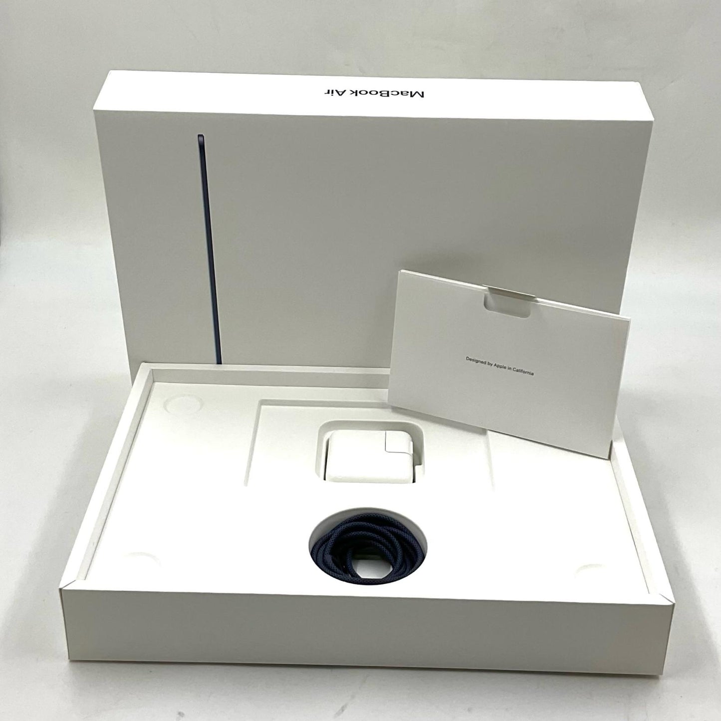 【全額返金保証】【最速発送】Apple MacBook Air 13.6インチ 2022 Apple M2 8GB 256GB ミッドナイト 91% 美品 動作確認済