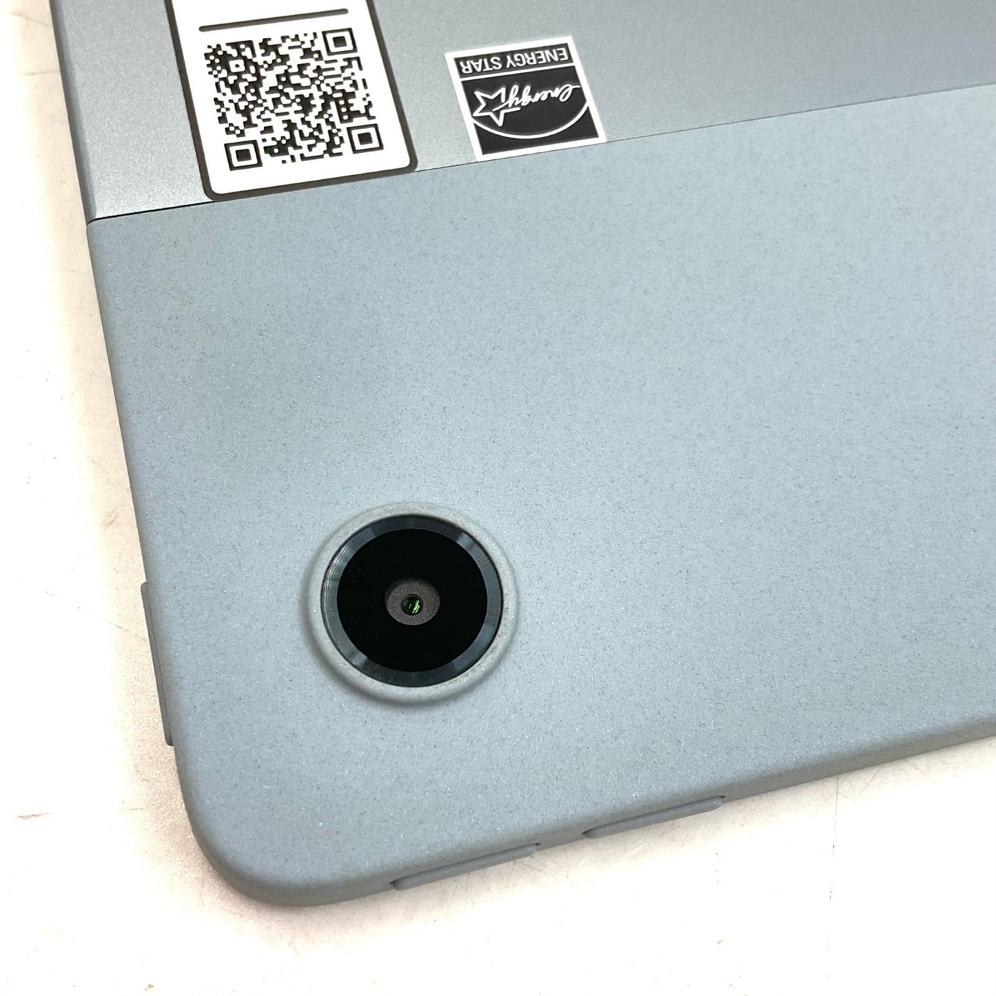 【全額返金保証】【最速発送】Lenovo 82T6000RJP Qualcomm Snapdragon 7C 4GB eMMC 128GB 美品 動作確認済