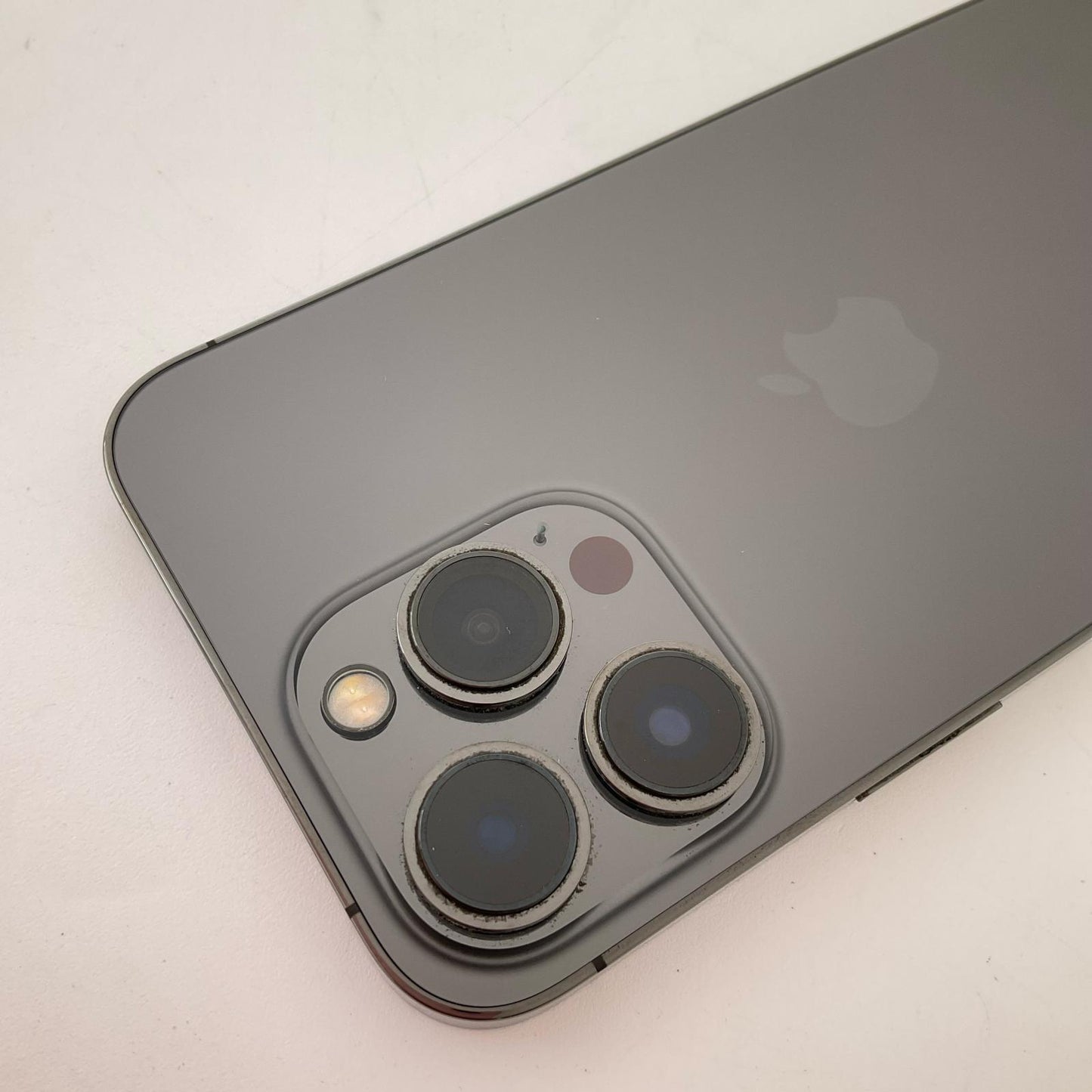 【全額返金保証】【最速発送】Apple iPhone iPhone 13 Pro 512GB グラファイト docomo SIMフリー 白ロム 美品 動作確認済 79%