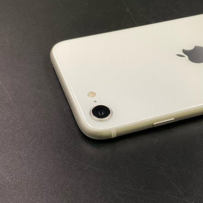【全額返金保証】【最速発送】Apple iPhone SE（第2世代） 128GB ホワイト SIMフリー 白ロム 動作確認済 85%