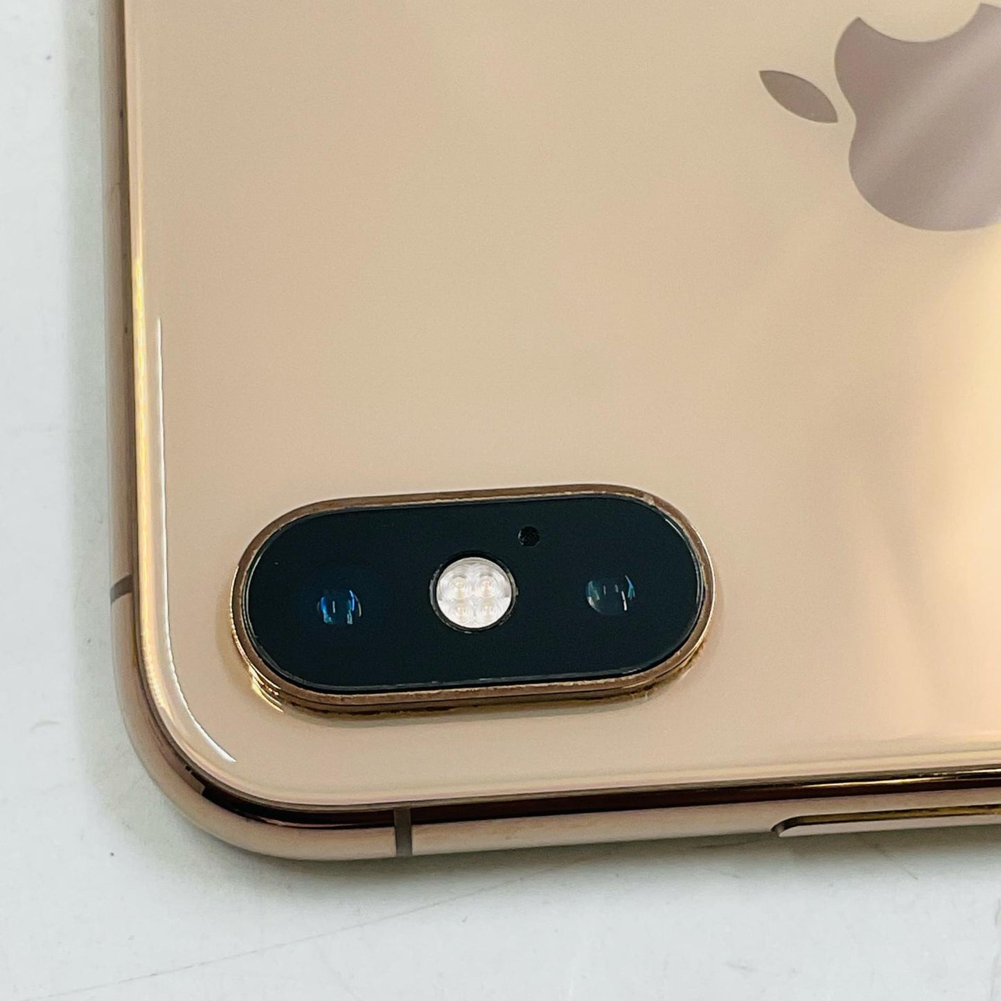【全額返金保証】【最速発送】Apple iPhone iPhone XS Max 256GB ゴールド SIMフリー 白ロム 美品 動作確認済 84%