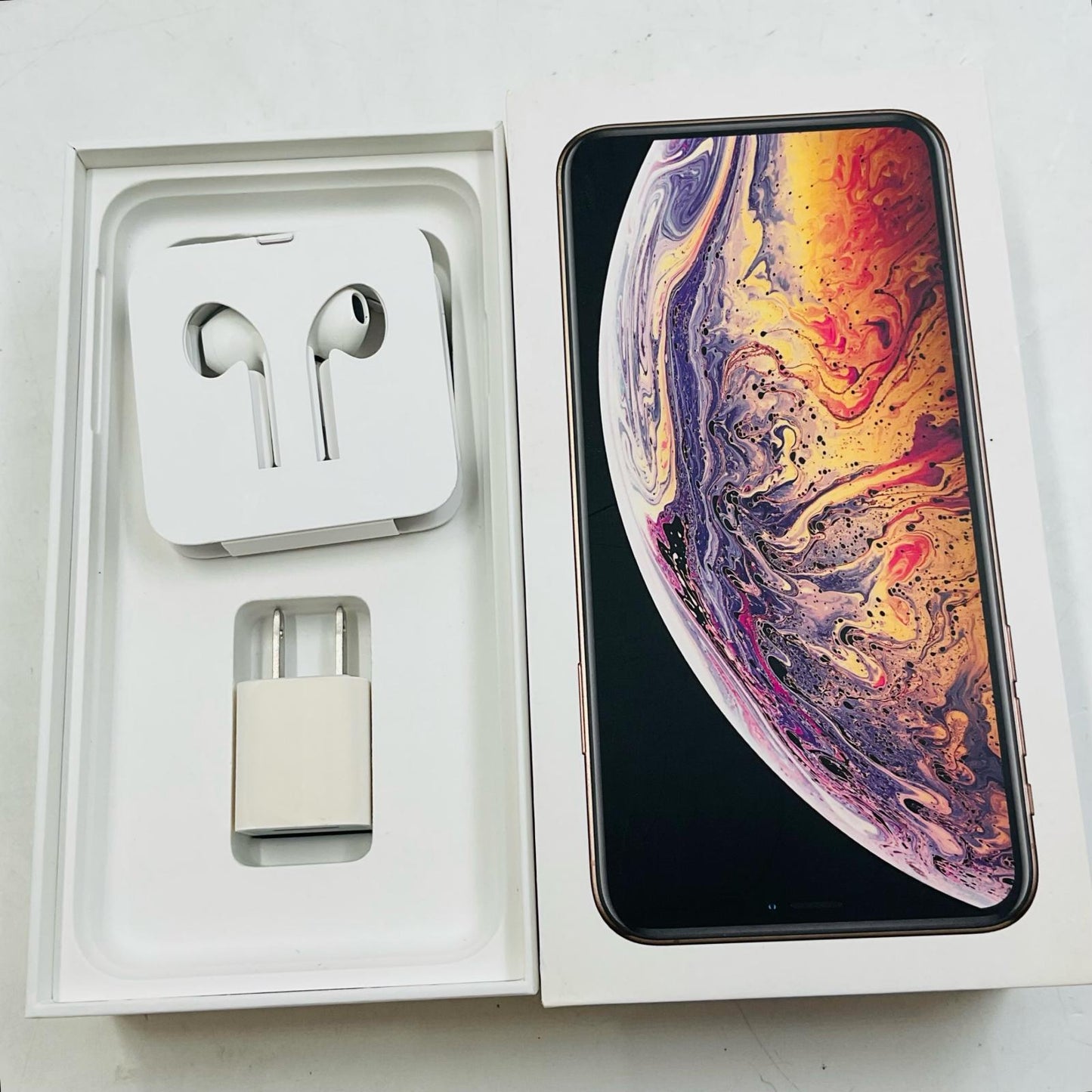 【全額返金保証】【最速発送】Apple iPhone iPhone XS Max 256GB ゴールド SIMフリー 白ロム 美品 動作確認済 84%