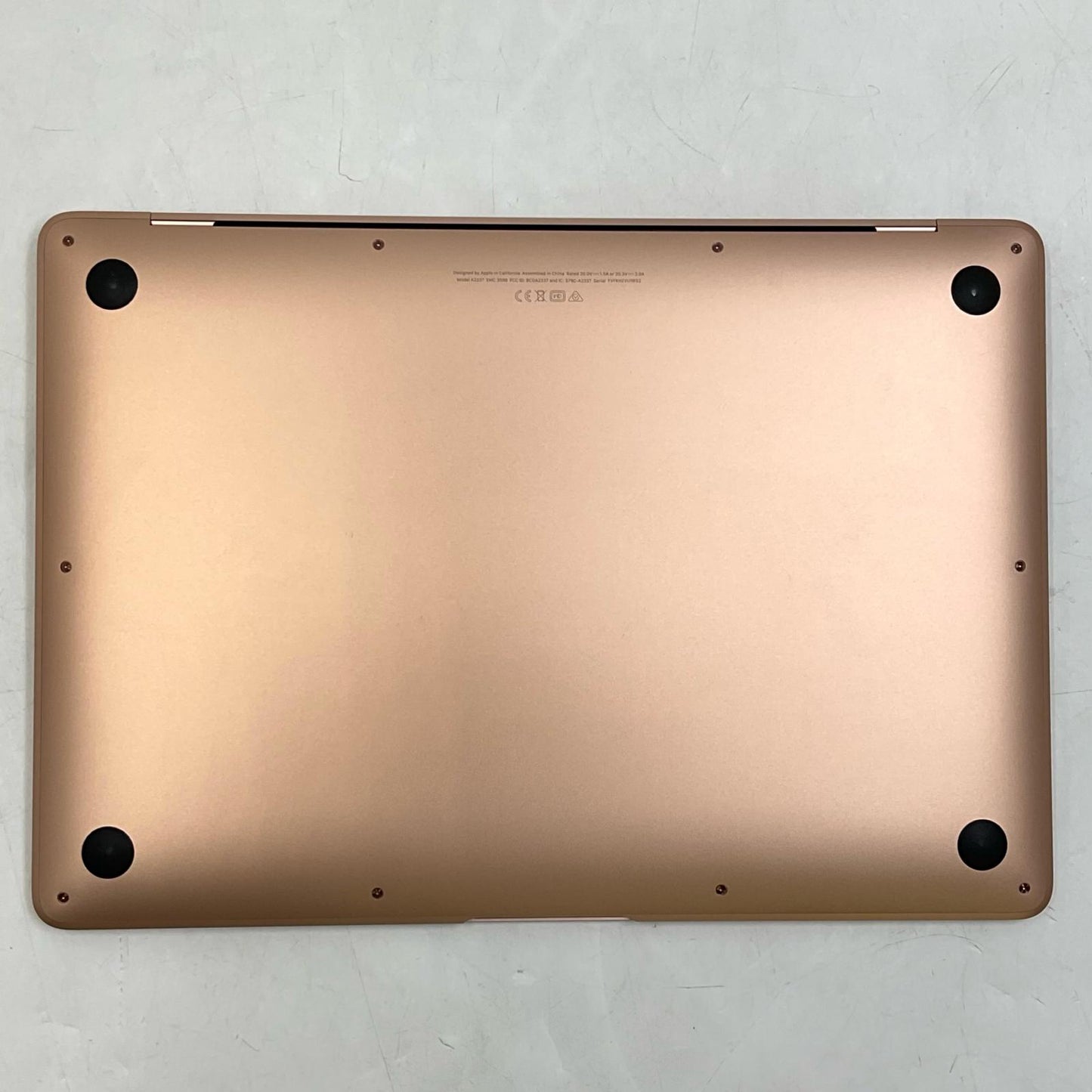 【全額返金保証】【最速発送】Apple MacBook Air 13.3インチ 2020 M1 8コア 8GB 256GB ゴールド 100% 美品 動作確認済