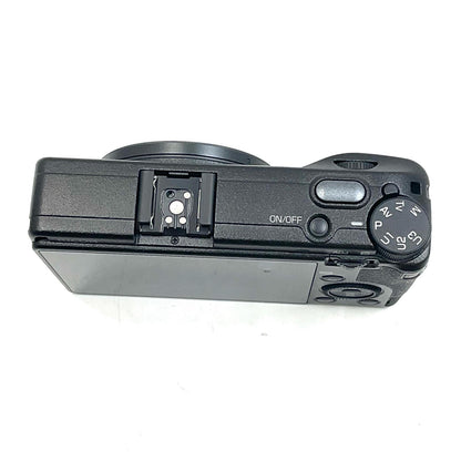 【全額返金保証】【最速発送】RICOH コンパクトデジタルカメラ RICOH GR III HDF 超美品 動作確認済