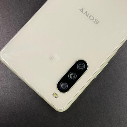 【全額返金保証】【最速発送】Sony Xperia 10III 128GB ホワイト Softbank A102SO 白ロム 美品 動作確認済