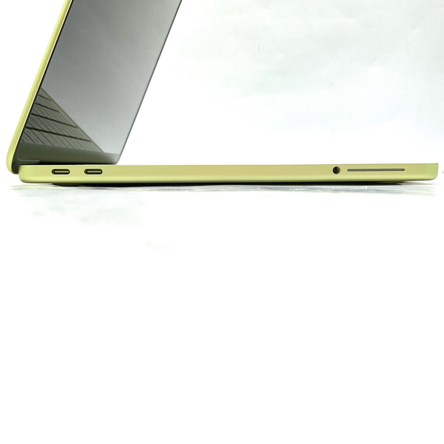 【全額返金保証】【最速発送】Apple MacBook Neo 13インチ 2026 Apple A18 Pro 8GB 512GB シトラス 100% 美品 動作確認済