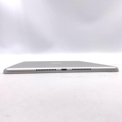 【最速発送】Apple iPad iPad 第7世代 Wi-Fi+Cellular 32GB Silver docomo SIMフリー 白ロム【難有】