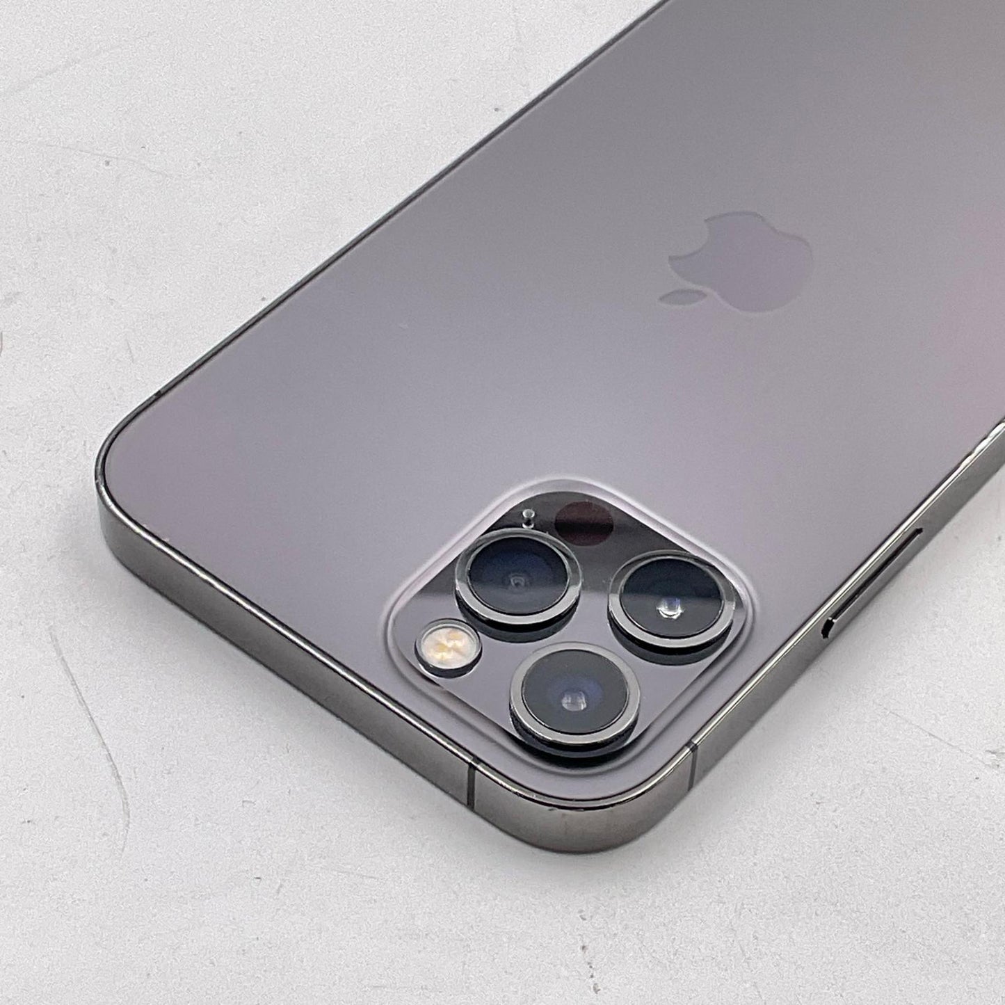 【最速発送】Apple iPhone iPhone 12 Pro 256GB Graphite au 白ロム【難有】 86%