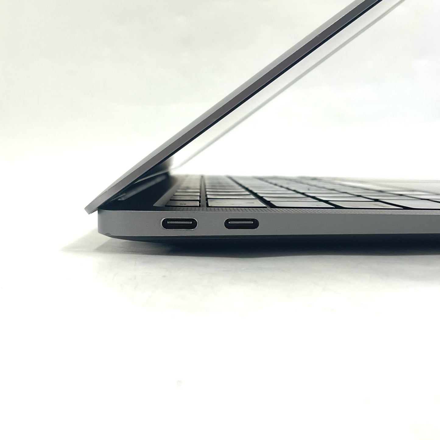 【最速発送】Apple MacBook Air 13インチ 2020 Apple M1 16GB 512GB 【難有】