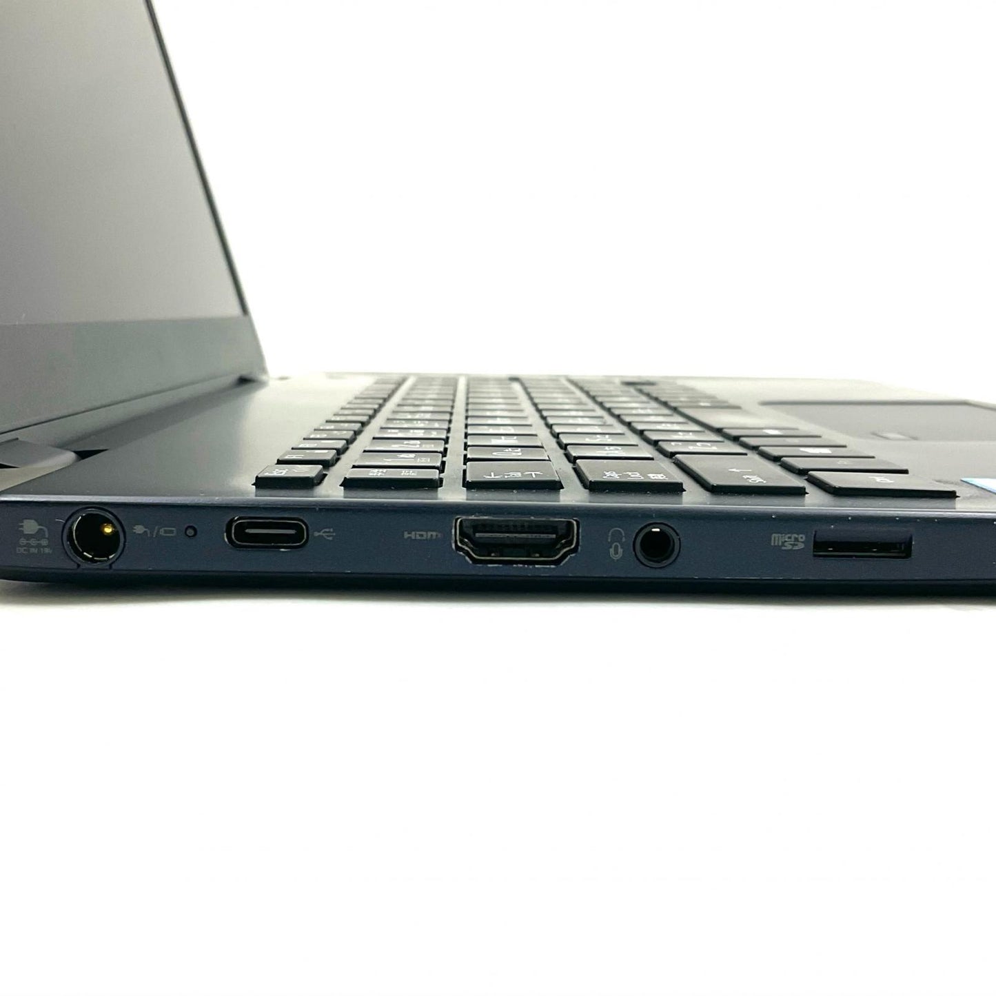 【最速発送】dynabook G83/M Intel(R)Core(TM)i5-8250U 1.60GHZ 8GB M.2 SSD 256GB【難有】