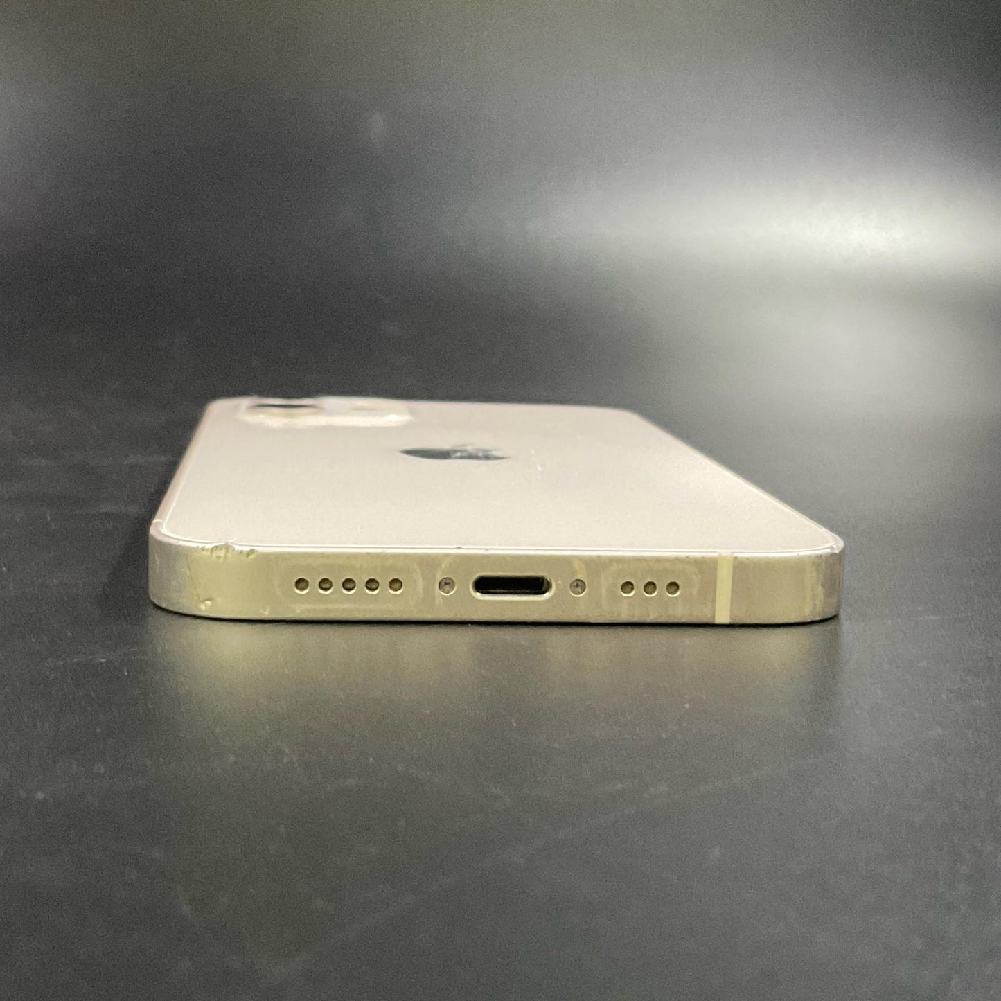 【最速発送】Apple iPhone iPhone 12 128GB ホワイト au 白ロム【難有】 85%