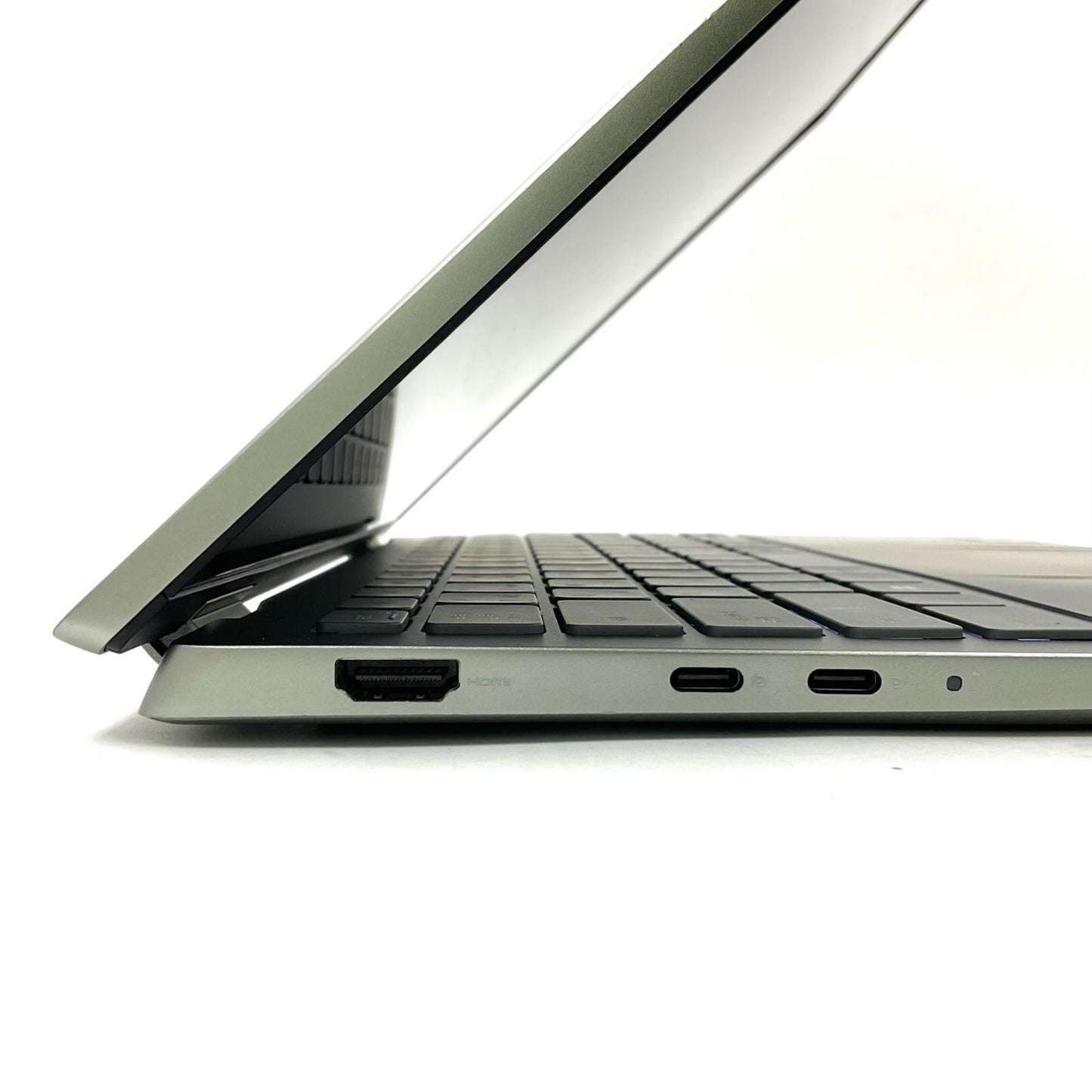 【全額返金保証】【最速発送】DELL Inspiron 14 7425 2-in-1 P161G003 AMD Ryzen 5 5625U with Radeon Graphics 2300MHz 8GB M.2 SSD 256GB 動作確認済