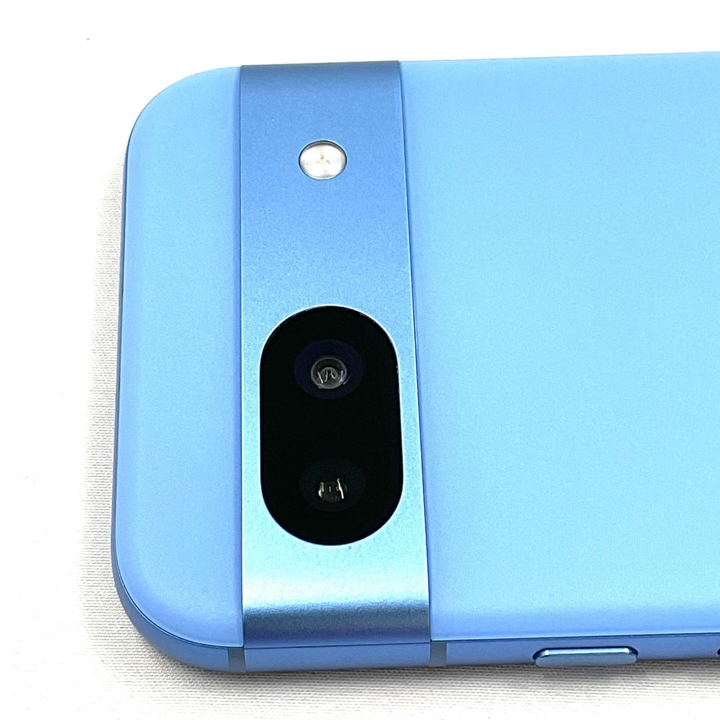【全額返金保証】【最速発送】Google Pixel 8a 128GB Bay au G576D 白ロム 美品 動作確認済