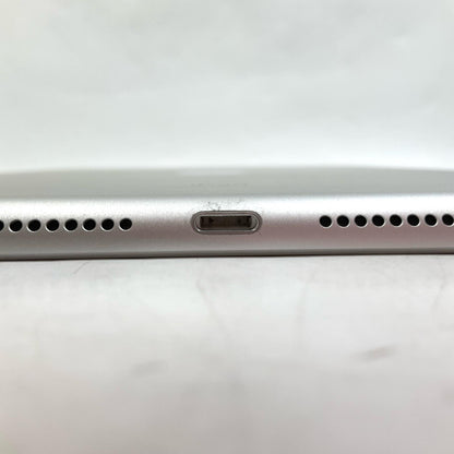 【全額返金保証】【最速発送】Apple iPad iPad 第9世代 64GB シルバー Wi-Fi 美品 動作確認済