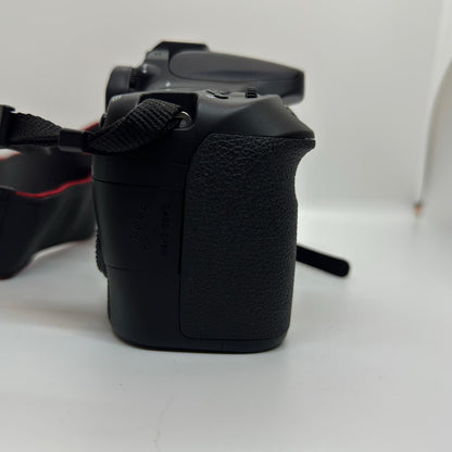 【全額返金保証】【最速発送】Canon デジタル一眼 70D ボディ ブラック 美品 動作確認済