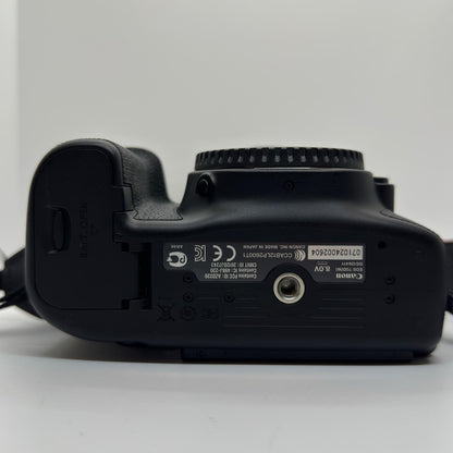 【全額返金保証】【最速発送】Canon デジタル一眼 70D ボディ ブラック 美品 動作確認済