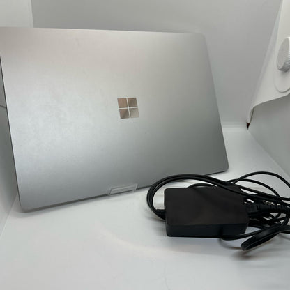 【全額返金保証】【最速発送】Microsoft Surface Laptop 4 AMD Ryzen5 Microsoft Surface Edition 8GB M.2 SSD 256GB 91% 動作確認済