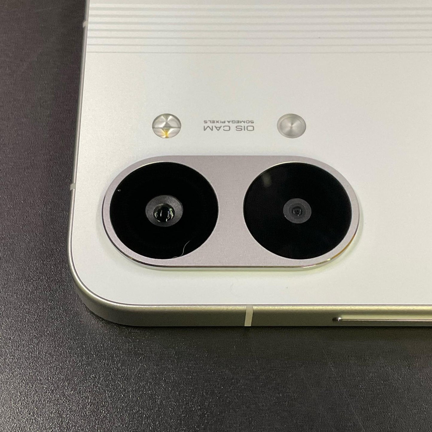【全額返金保証】【最速発送】XiaomiPOCO POCO　X8 pro max 512GB ホワイト docomo SIMフリー 2602BPC18G 白ロム 美品 動作確認済