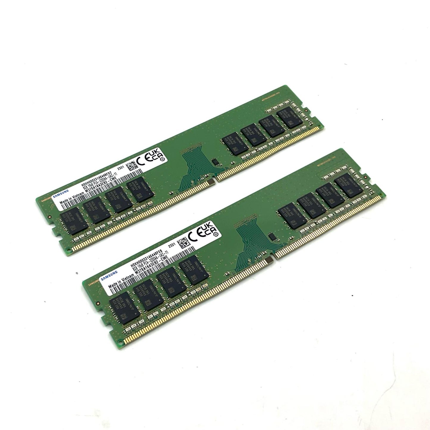【全額返金保証】【最速発送】SAMSUNG メモリ DDR4 8GBx2枚 M378A1K43EB2-CWE 美品 動作確認済