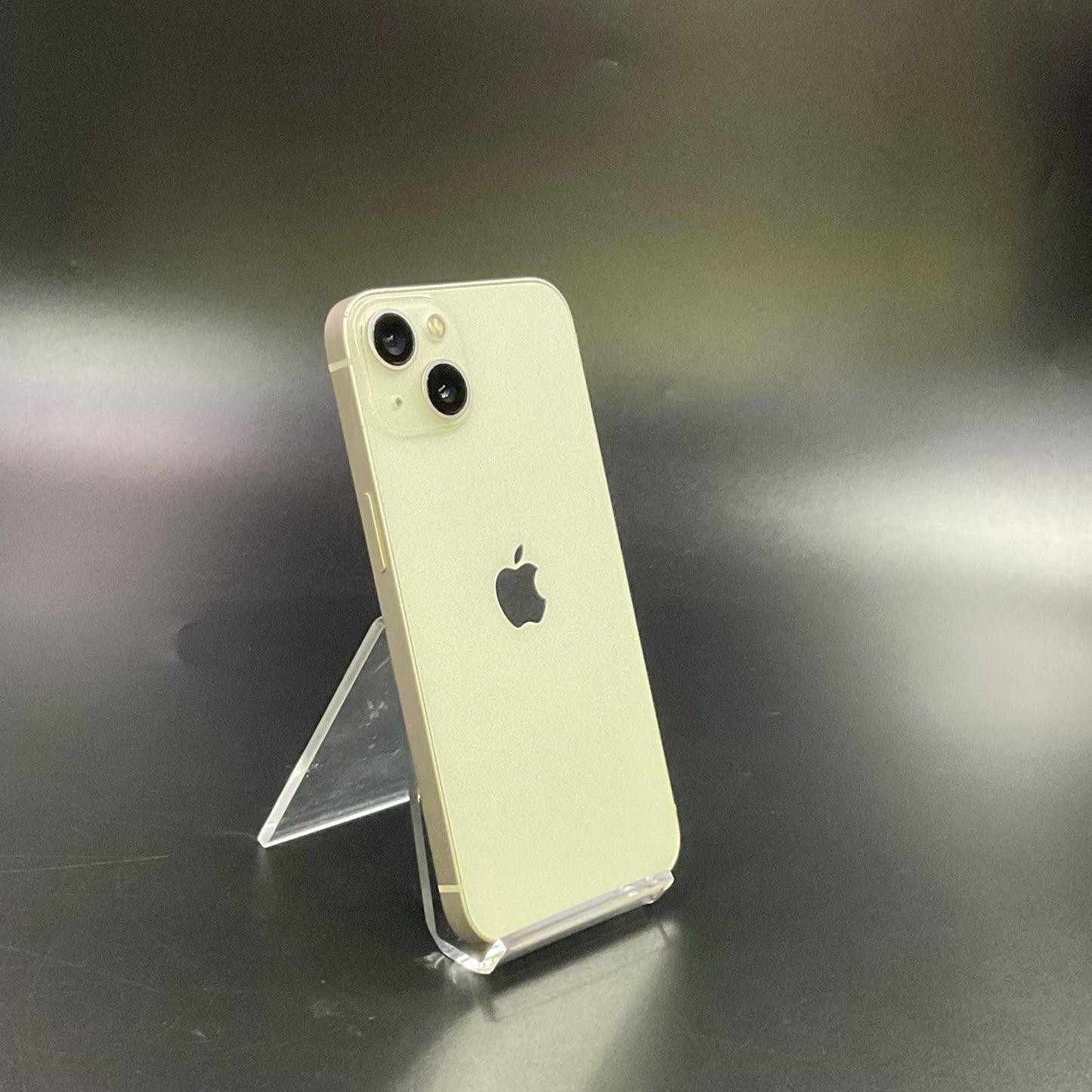 【全額返金保証】【最速発送】Apple iPhone iPhone 13 128GB スターライト docomo SIMフリー 白ロム 美品 動作確認済 89%