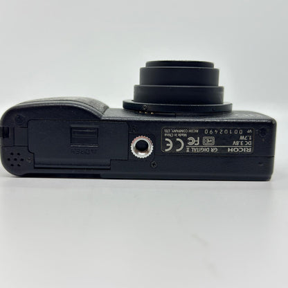 【全額返金保証】【最速発送】RICOH コンパクトデジタルカメラ GR DIGITAL II 動作確認済