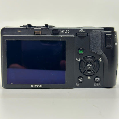 【全額返金保証】【最速発送】RICOH コンパクトデジタルカメラ GX200 ボディ 動作確認済