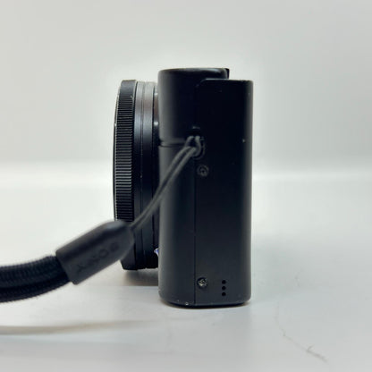 【全額返金保証】【最速発送】Sony コンパクトデジタルカメラ Cyber-Shot DSC-RX100 動作確認済