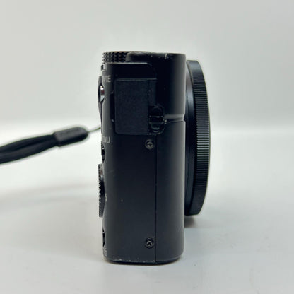 【全額返金保証】【最速発送】Sony コンパクトデジタルカメラ Cyber-Shot DSC-RX100 動作確認済