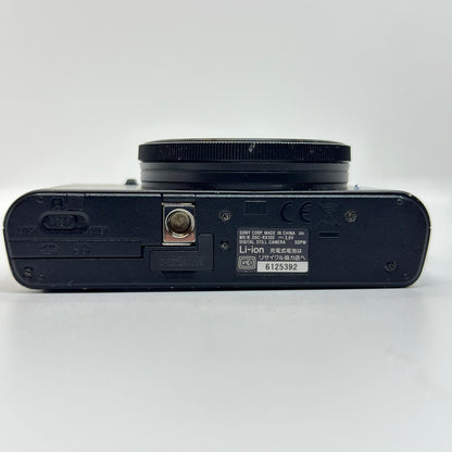 【全額返金保証】【最速発送】Sony コンパクトデジタルカメラ Cyber-Shot DSC-RX100 動作確認済