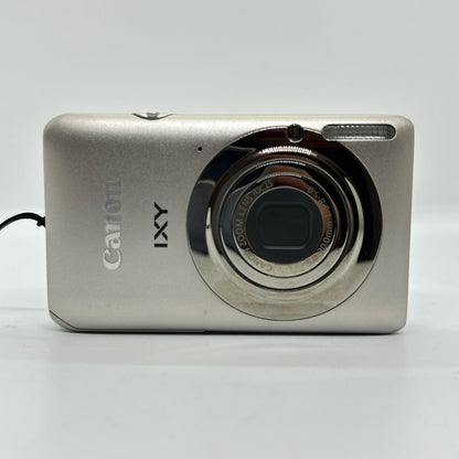 【全額返金保証】【最速発送】Canon コンパクトデジタルカメラ IXY 210F シルバー 美品 動作確認済