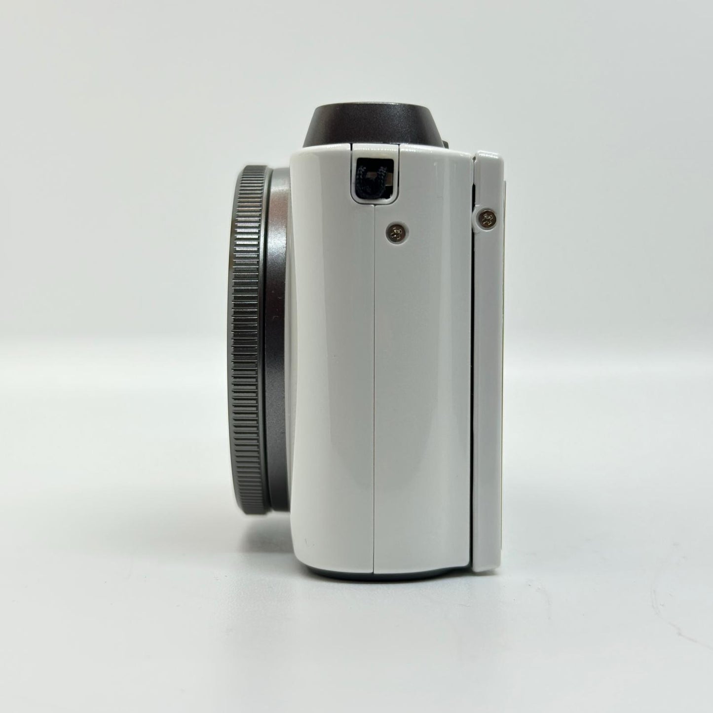 【全額返金保証】【最速発送】 コンパクトデジタルカメラ CASIO EXILIM EX-ZR1100 ホワイト 美品 動作確認済